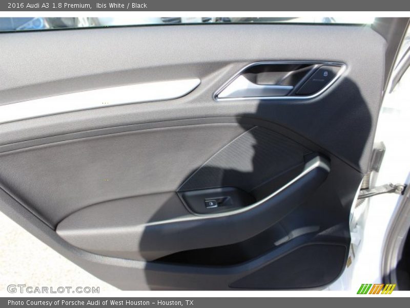 Ibis White / Black 2016 Audi A3 1.8 Premium