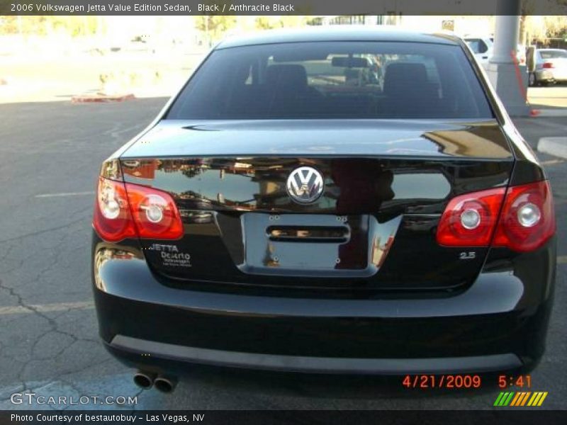 Black / Anthracite Black 2006 Volkswagen Jetta Value Edition Sedan