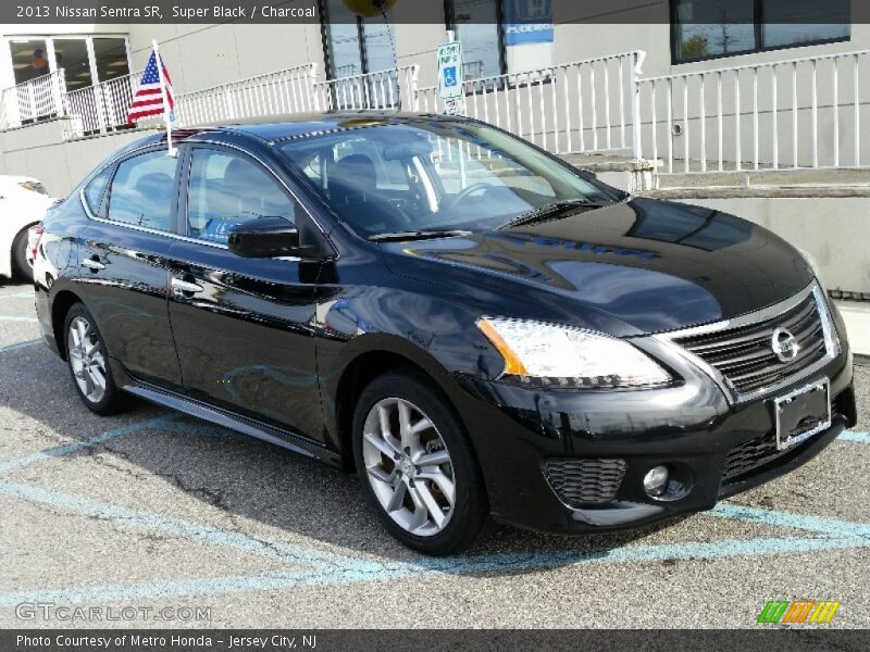 Super Black / Charcoal 2013 Nissan Sentra SR
