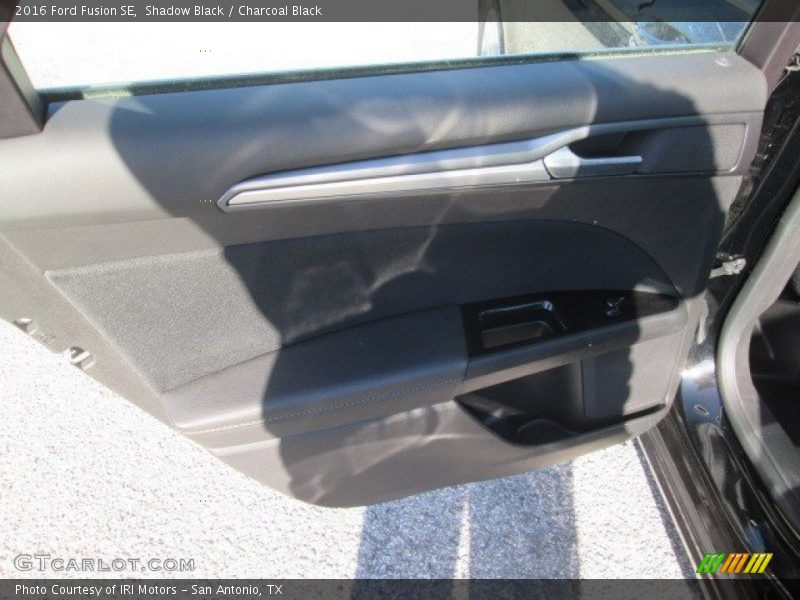 Shadow Black / Charcoal Black 2016 Ford Fusion SE