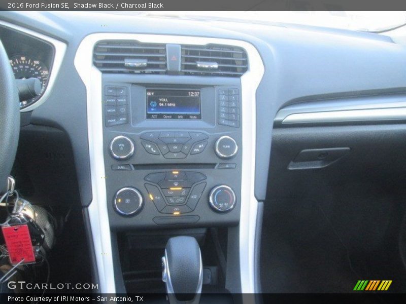 Shadow Black / Charcoal Black 2016 Ford Fusion SE