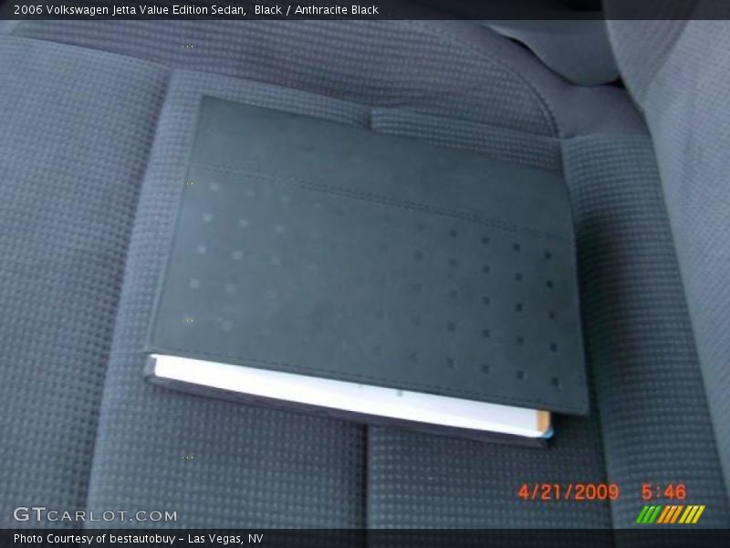 Black / Anthracite Black 2006 Volkswagen Jetta Value Edition Sedan
