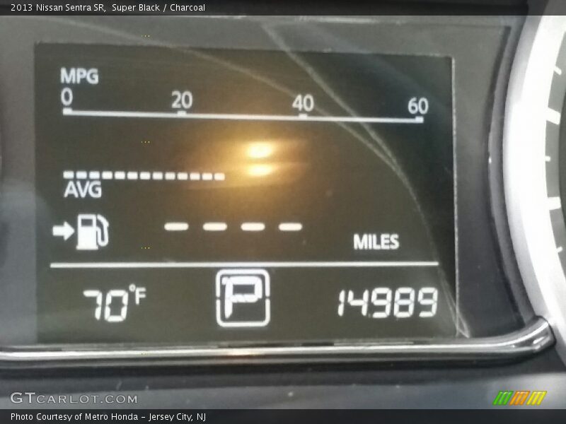 Super Black / Charcoal 2013 Nissan Sentra SR