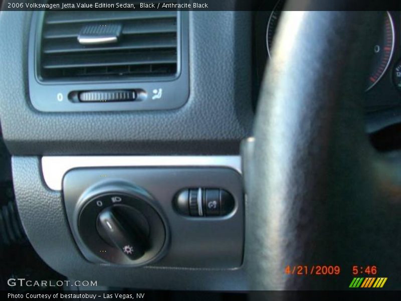 Black / Anthracite Black 2006 Volkswagen Jetta Value Edition Sedan