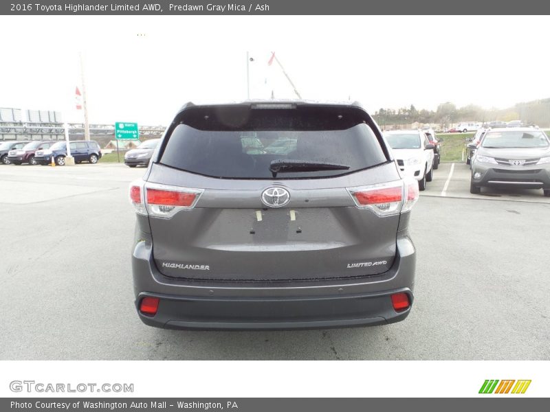 Predawn Gray Mica / Ash 2016 Toyota Highlander Limited AWD