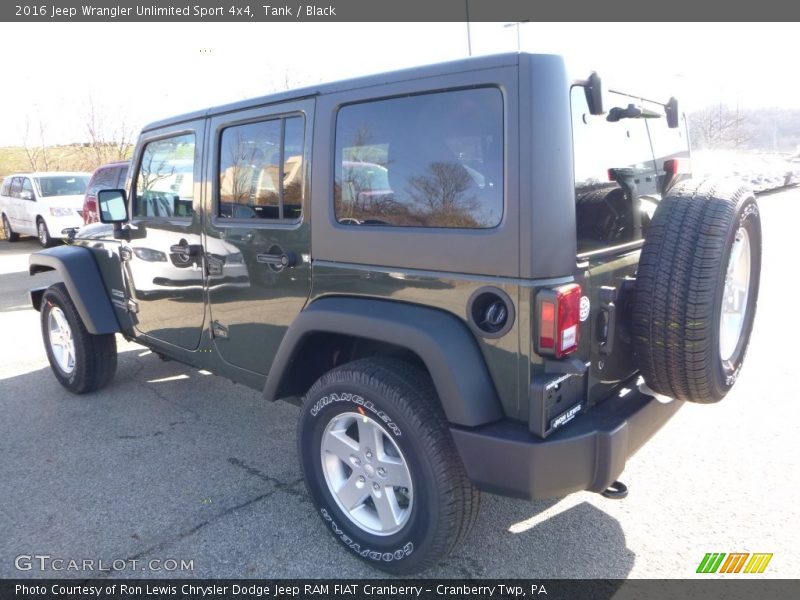 Tank / Black 2016 Jeep Wrangler Unlimited Sport 4x4