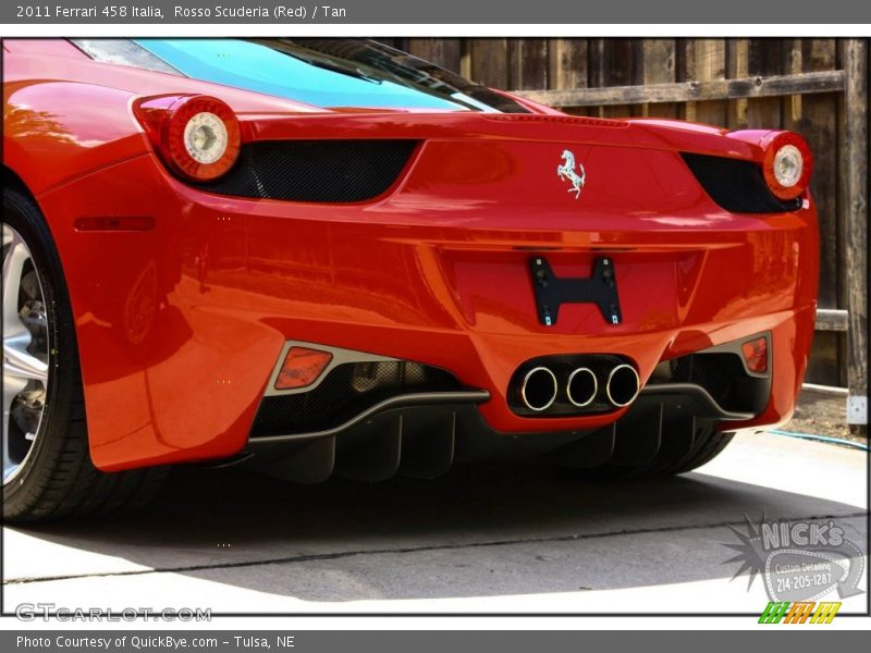 Rosso Scuderia (Red) / Tan 2011 Ferrari 458 Italia