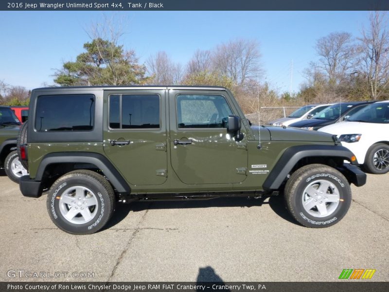Tank / Black 2016 Jeep Wrangler Unlimited Sport 4x4
