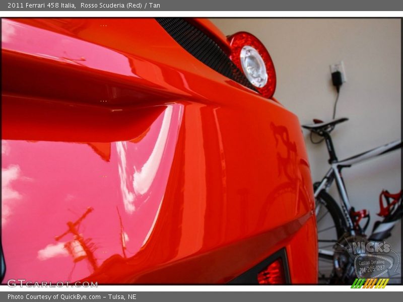 Rosso Scuderia (Red) / Tan 2011 Ferrari 458 Italia