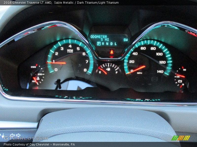 Sable Metallic / Dark Titanium/Light Titanium 2016 Chevrolet Traverse LT AWD