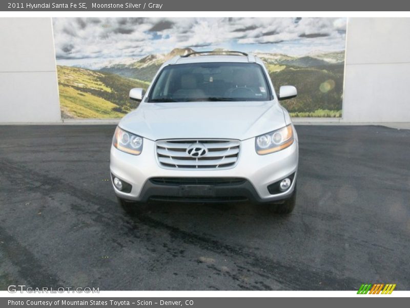 Moonstone Silver / Gray 2011 Hyundai Santa Fe SE