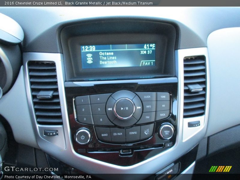 Black Granite Metallic / Jet Black/Medium Titanium 2016 Chevrolet Cruze Limited LS