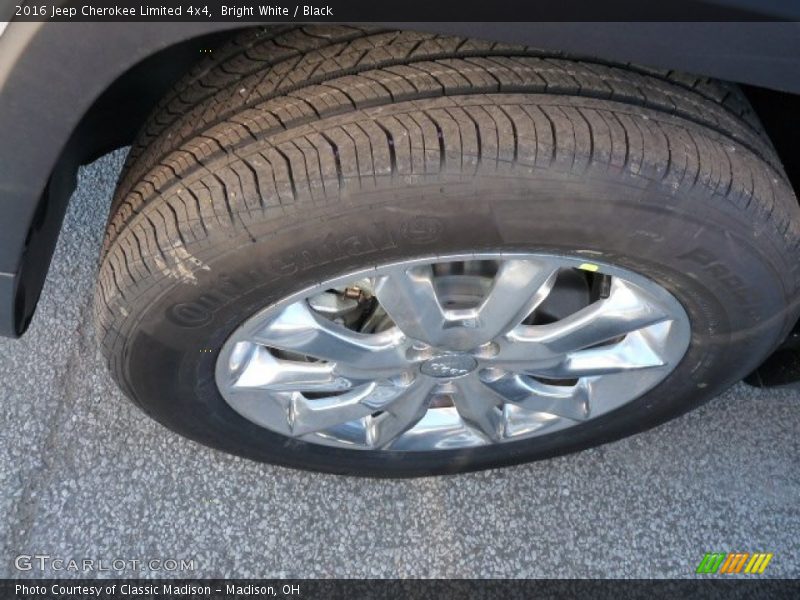 Bright White / Black 2016 Jeep Cherokee Limited 4x4