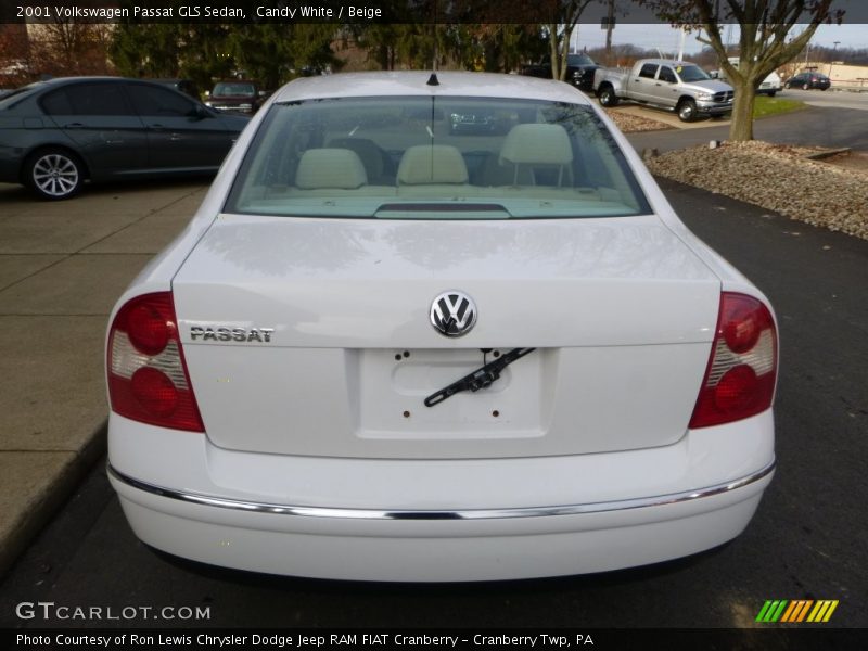 Candy White / Beige 2001 Volkswagen Passat GLS Sedan
