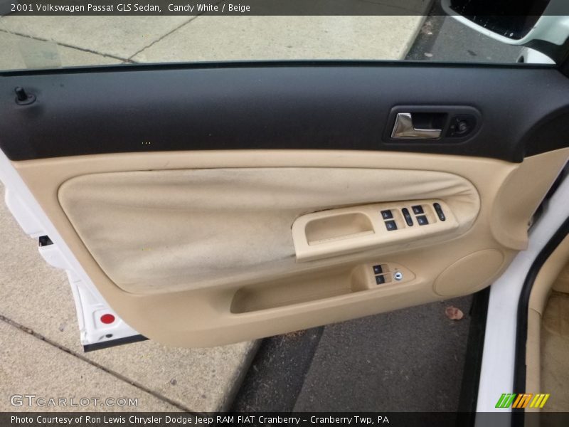 Candy White / Beige 2001 Volkswagen Passat GLS Sedan