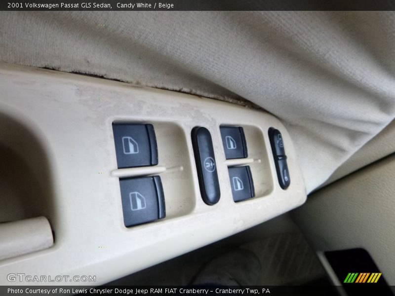 Candy White / Beige 2001 Volkswagen Passat GLS Sedan
