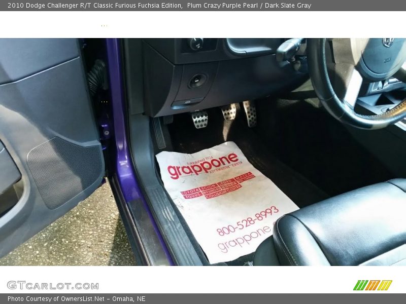 Plum Crazy Purple Pearl / Dark Slate Gray 2010 Dodge Challenger R/T Classic Furious Fuchsia Edition