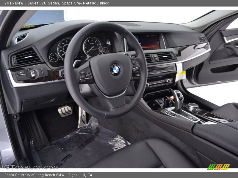 Space Grey Metallic / Black 2016 BMW 5 Series 528i Sedan