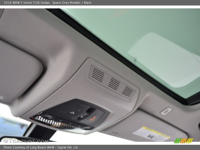 Space Grey Metallic / Black 2016 BMW 5 Series 528i Sedan