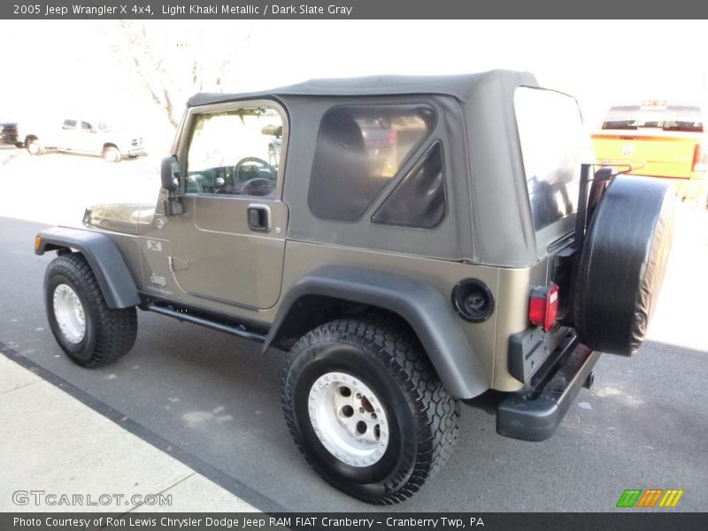 Light Khaki Metallic / Dark Slate Gray 2005 Jeep Wrangler X 4x4