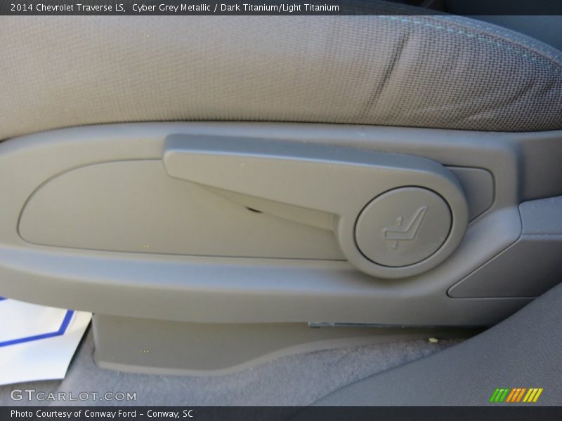 Cyber Grey Metallic / Dark Titanium/Light Titanium 2014 Chevrolet Traverse LS
