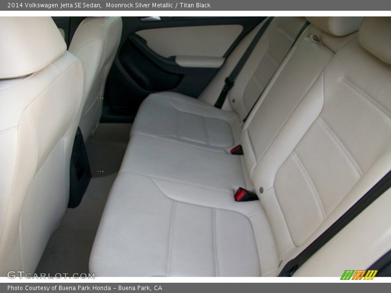 Moonrock Silver Metallic / Titan Black 2014 Volkswagen Jetta SE Sedan