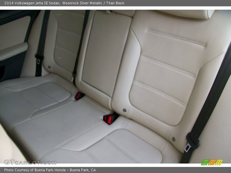 Moonrock Silver Metallic / Titan Black 2014 Volkswagen Jetta SE Sedan