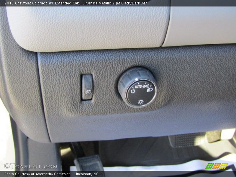 Silver Ice Metallic / Jet Black/Dark Ash 2015 Chevrolet Colorado WT Extended Cab