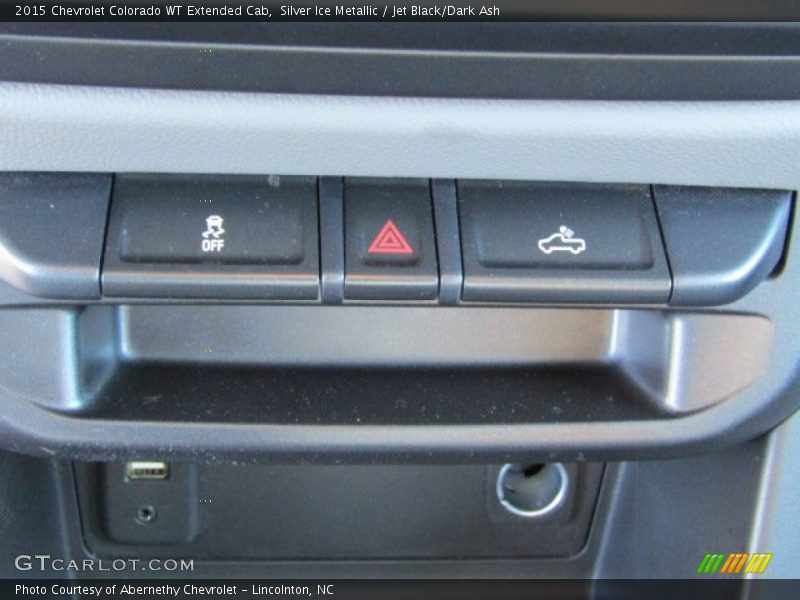 Silver Ice Metallic / Jet Black/Dark Ash 2015 Chevrolet Colorado WT Extended Cab