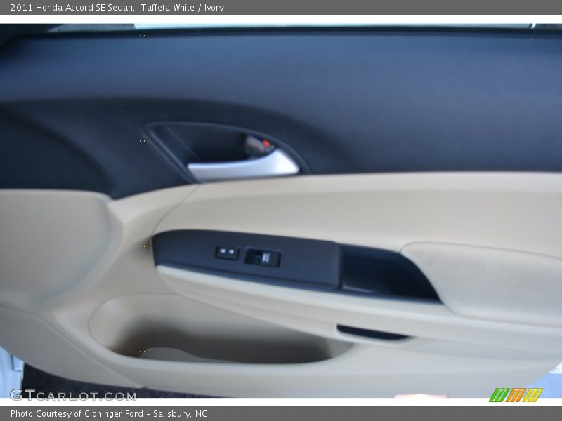 Taffeta White / Ivory 2011 Honda Accord SE Sedan