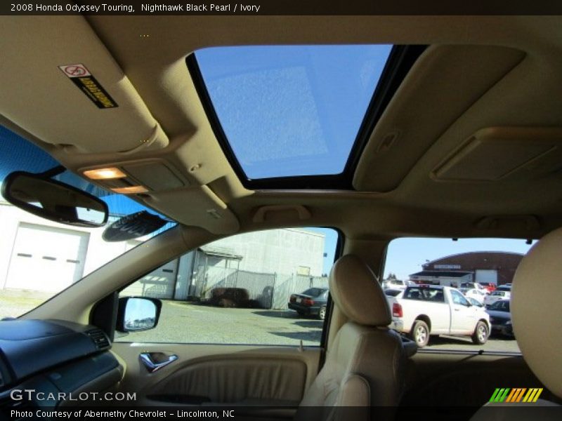 Nighthawk Black Pearl / Ivory 2008 Honda Odyssey Touring