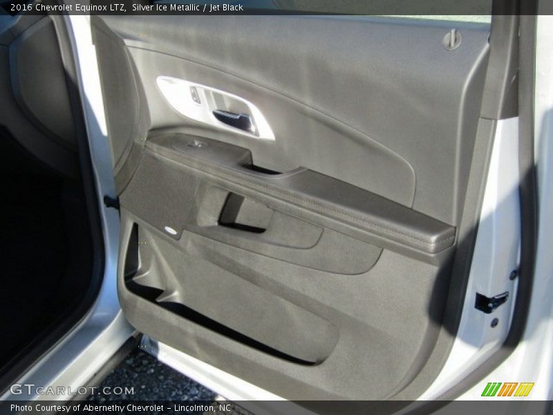 Silver Ice Metallic / Jet Black 2016 Chevrolet Equinox LTZ