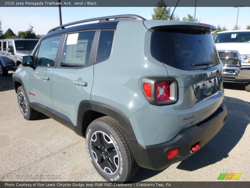  2016 Renegade Trailhawk 4x4 Anvil