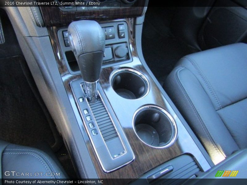 Summit White / Ebony 2016 Chevrolet Traverse LTZ