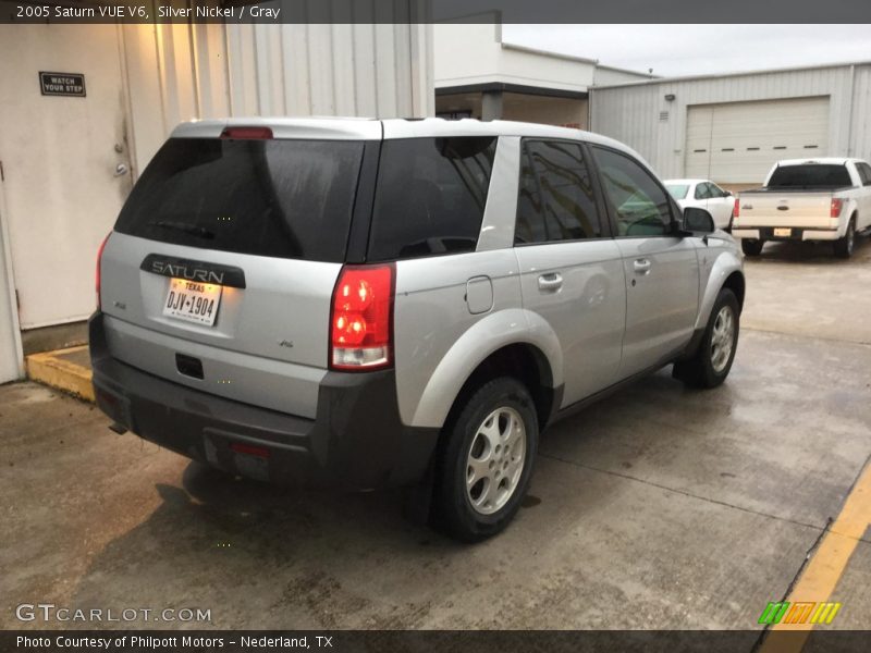 Silver Nickel / Gray 2005 Saturn VUE V6