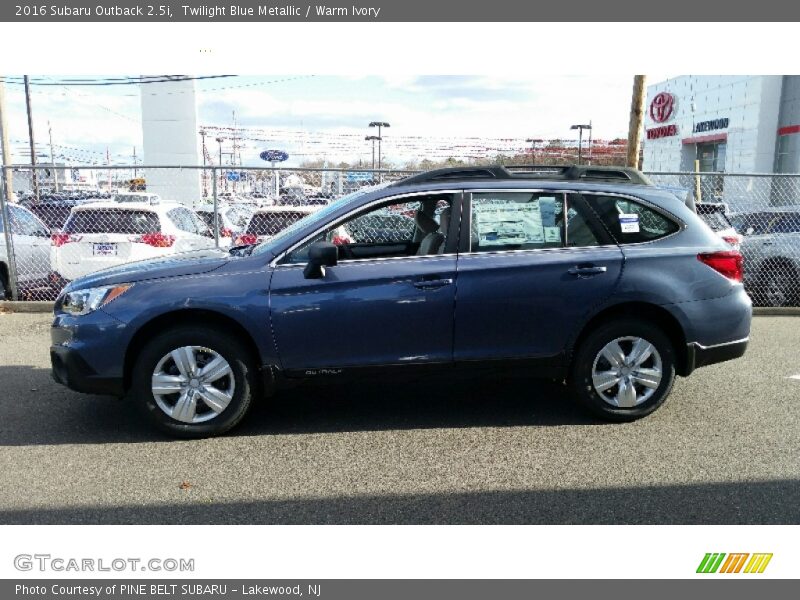 Twilight Blue Metallic / Warm Ivory 2016 Subaru Outback 2.5i