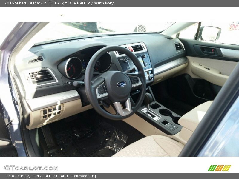 Twilight Blue Metallic / Warm Ivory 2016 Subaru Outback 2.5i