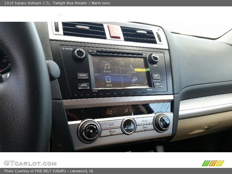 Twilight Blue Metallic / Warm Ivory 2016 Subaru Outback 2.5i