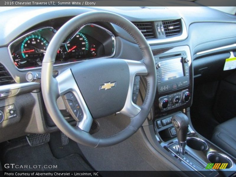 Summit White / Ebony 2016 Chevrolet Traverse LTZ
