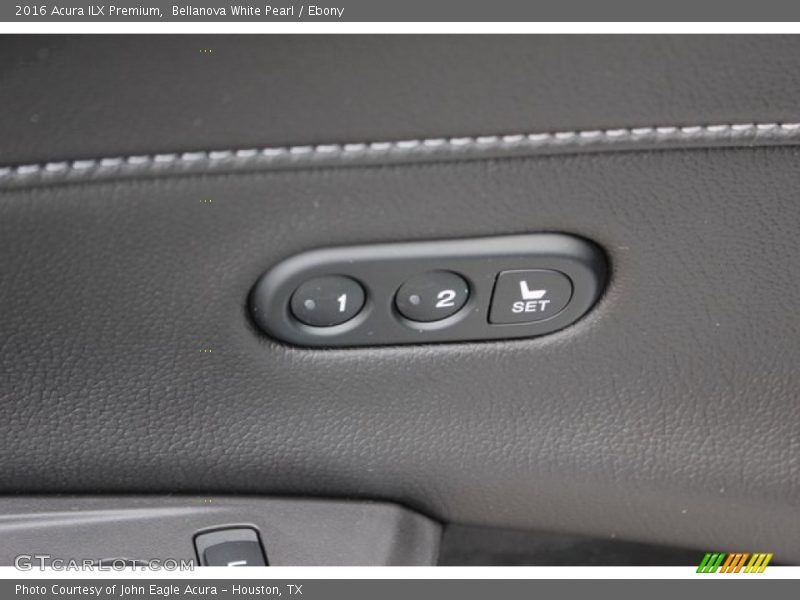Bellanova White Pearl / Ebony 2016 Acura ILX Premium
