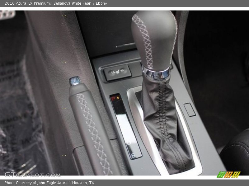 Bellanova White Pearl / Ebony 2016 Acura ILX Premium