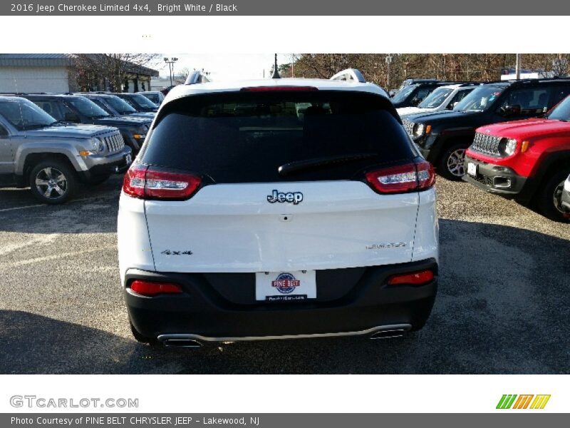 Bright White / Black 2016 Jeep Cherokee Limited 4x4