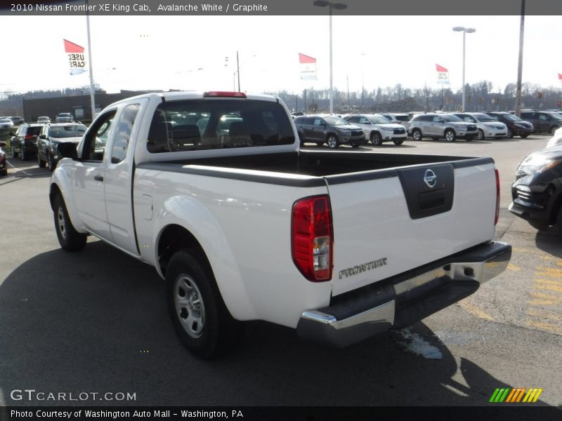 Avalanche White / Graphite 2010 Nissan Frontier XE King Cab
