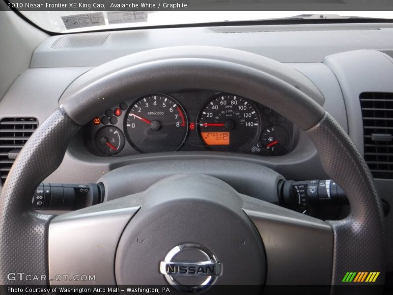 Avalanche White / Graphite 2010 Nissan Frontier XE King Cab