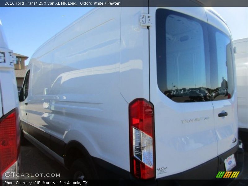 Oxford White / Pewter 2016 Ford Transit 250 Van XL MR Long