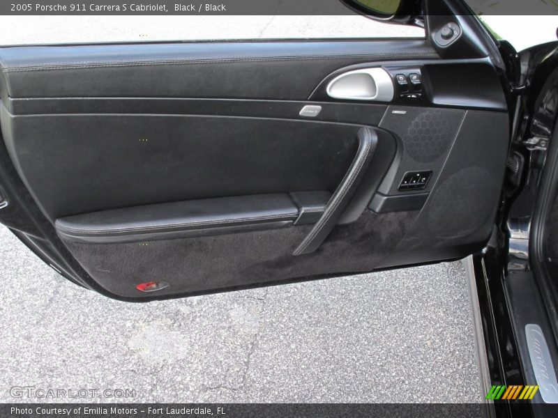 Door Panel of 2005 911 Carrera S Cabriolet