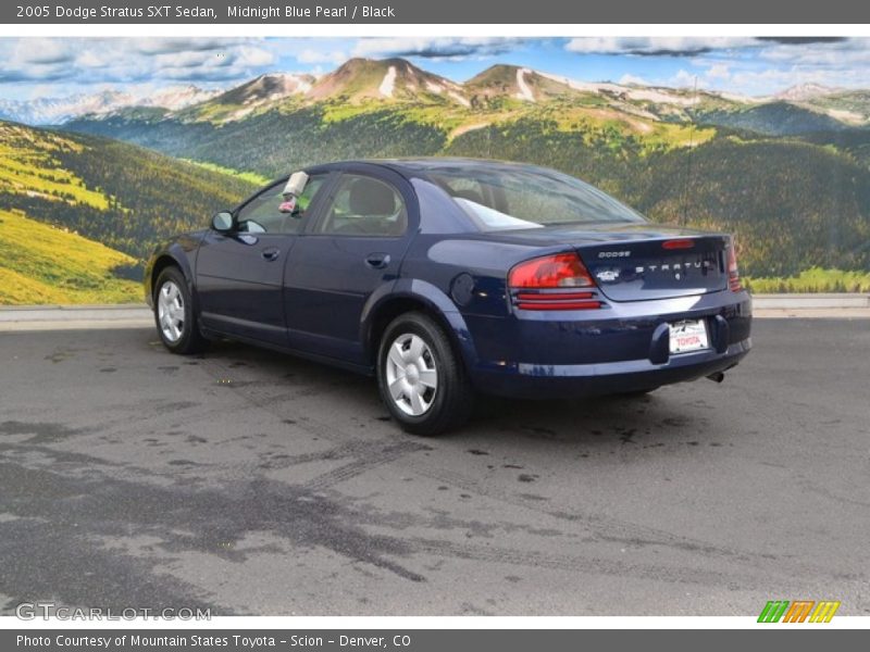 Midnight Blue Pearl / Black 2005 Dodge Stratus SXT Sedan