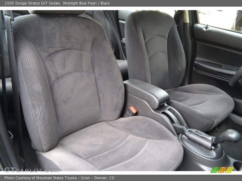 Midnight Blue Pearl / Black 2005 Dodge Stratus SXT Sedan