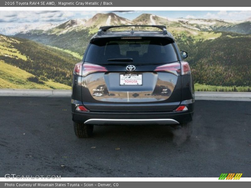 Magnetic Gray Metallic / Black 2016 Toyota RAV4 SE AWD