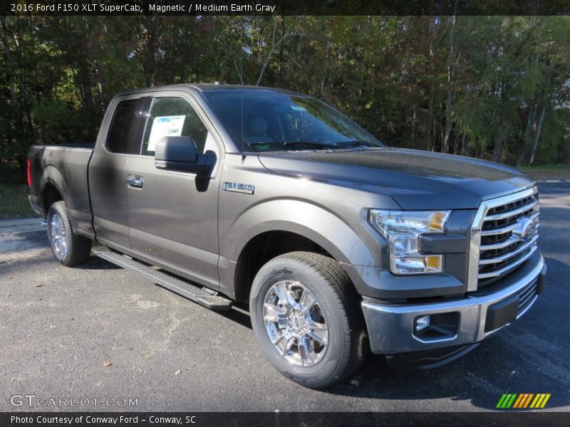 Magnetic / Medium Earth Gray 2016 Ford F150 XLT SuperCab